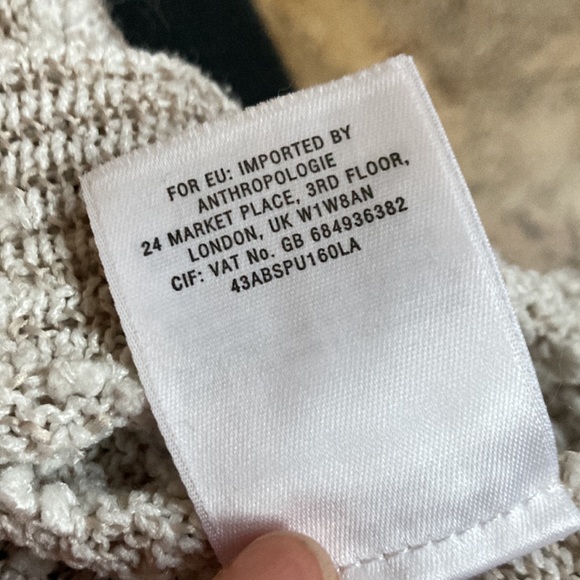 Akemi + Kin sweater - Picture 7 of 8